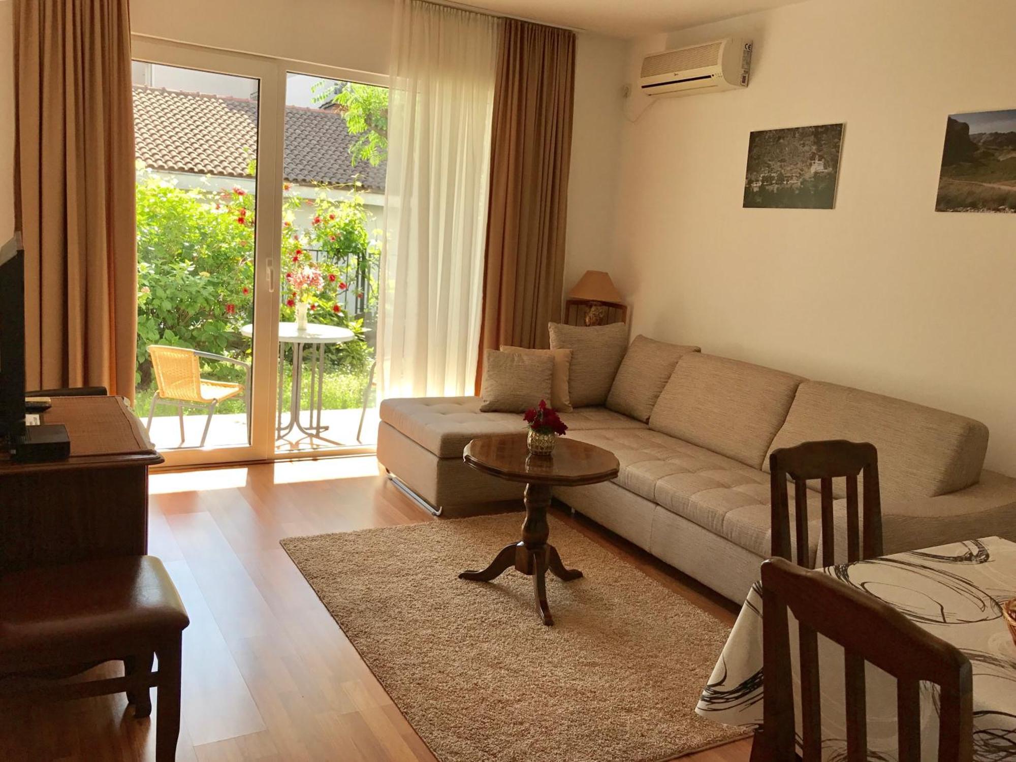 Apartments Luka Будва Экстерьер фото